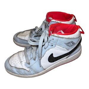 Nike Air Jordans blue and white leather with polka dot swish‎ size 3Y